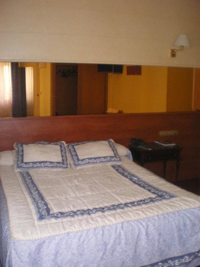 Hotel Regio Torrelavega Ruang foto