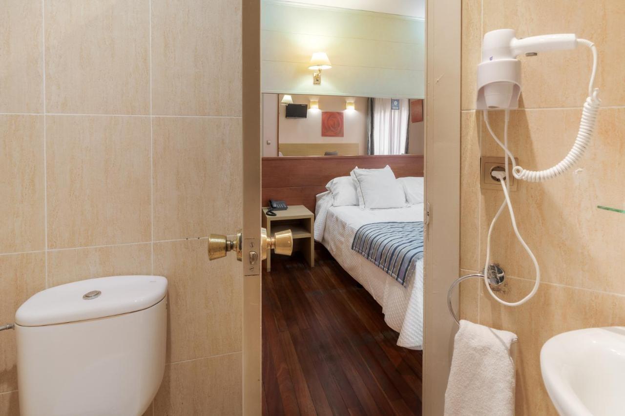Hotel Regio Torrelavega Bagian luar foto